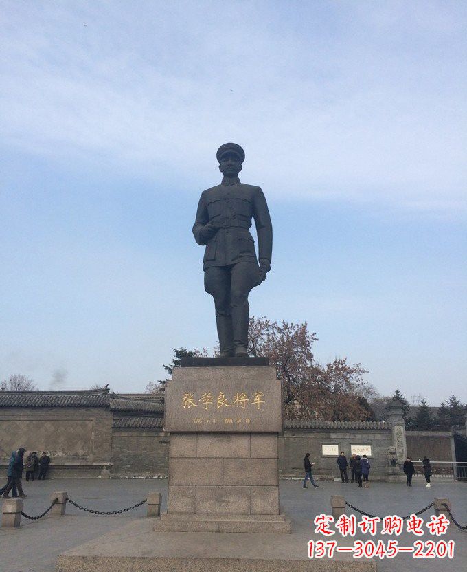 江西铜雕张学良近代名人雕塑