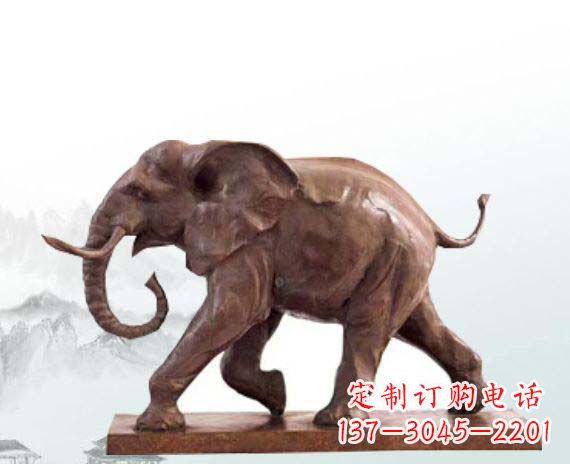 江西晚霞红大象公园动物石雕