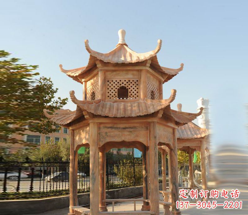 江西晚霞红景区休息凉亭
