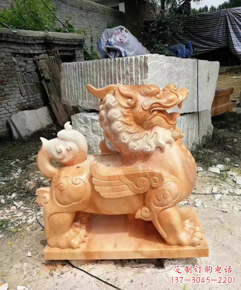 江西晚霞红貔貅雕塑1