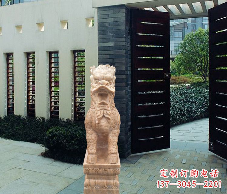 江西晚霞红瑞兽麒麟雕塑