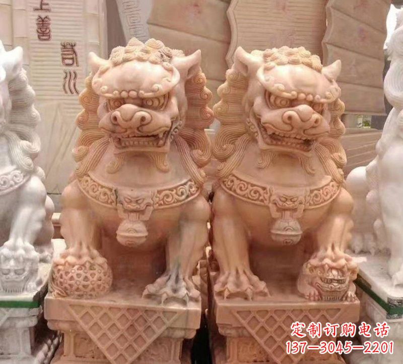 江西晚霞红石雕狮子