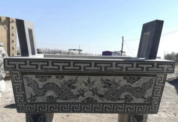 江西寺庙墓地祭祀四足方鼎，青石仿古石雕香炉