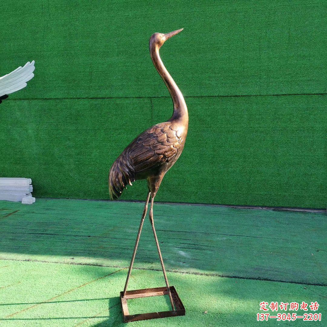 江西仙鹤衔芝铜雕