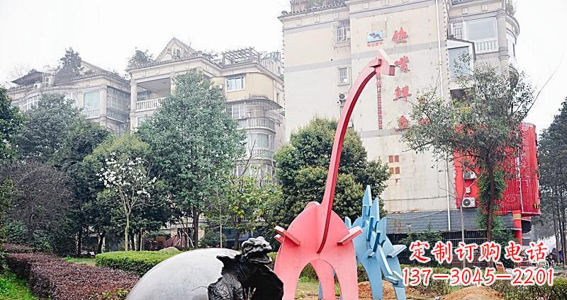 江西小区破壳而出的小恐龙景观铜雕