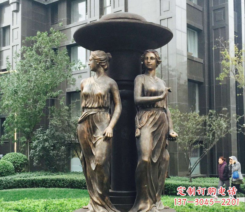江西小区西方女人人物铜雕
