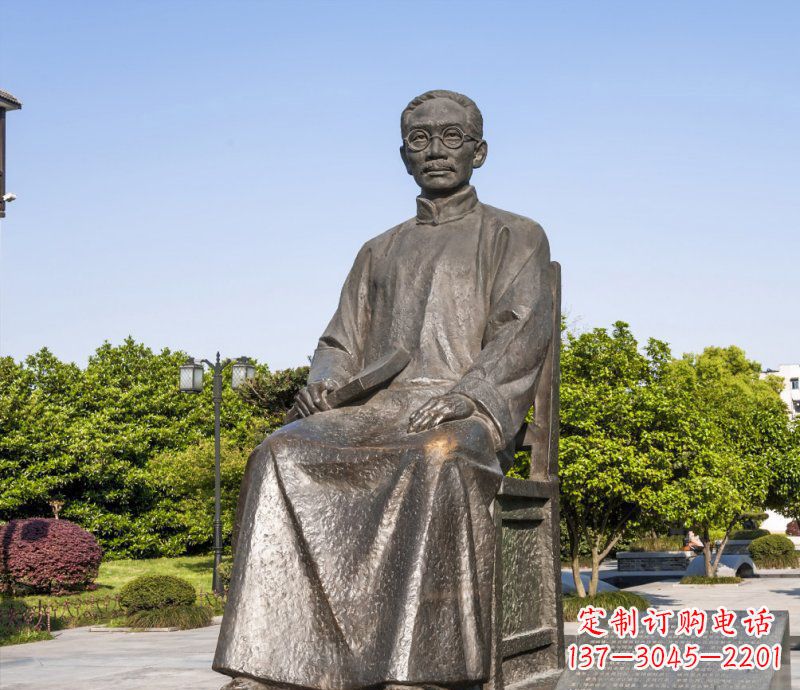 江西校园蔡元培名人铜雕