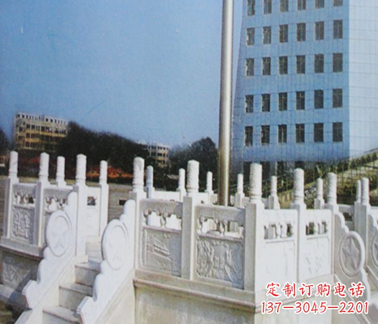 江西校园汉白玉升旗台景观石雕