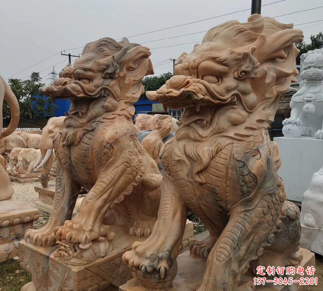 江西园林晚霞红古代招财神兽麒麟石雕