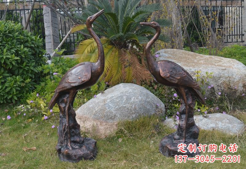 江西站立仙鹤雕塑 (2)