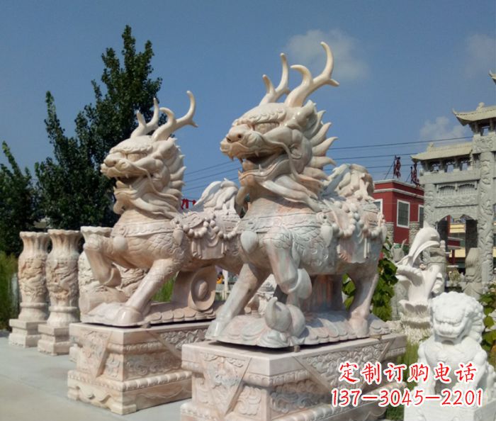 江西招财神兽晚霞红石雕麒麟