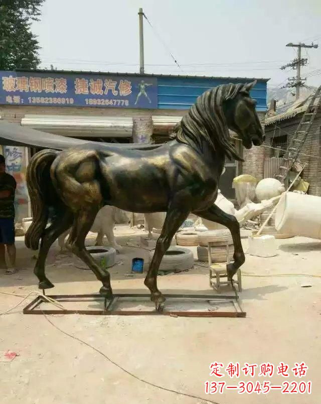 江西铸铜马雕塑