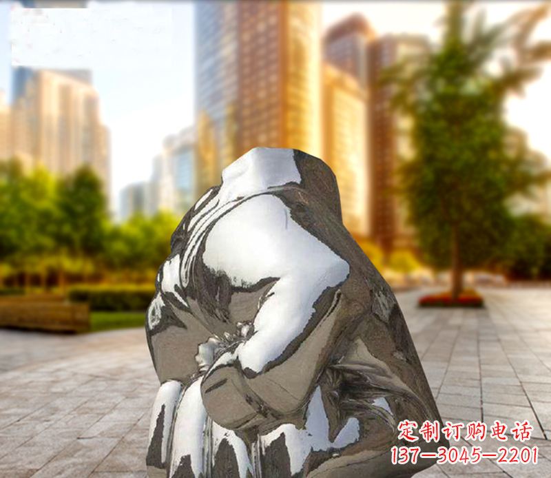 江西广场不锈钢拳头景观雕塑